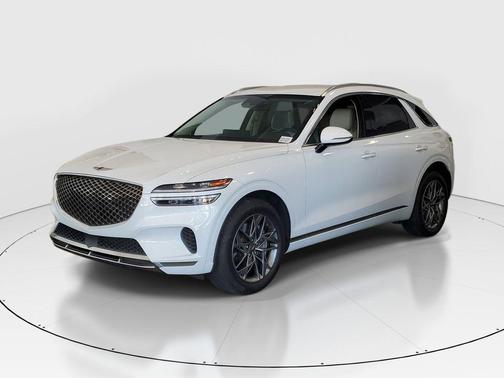 Alta White 2024 Genesis GV70 2.5T AWD