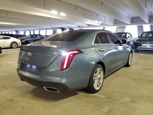 2024 Cadillac CT4 Luxury
