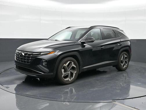 Black Pearl 2024 Hyundai TUCSON Limited