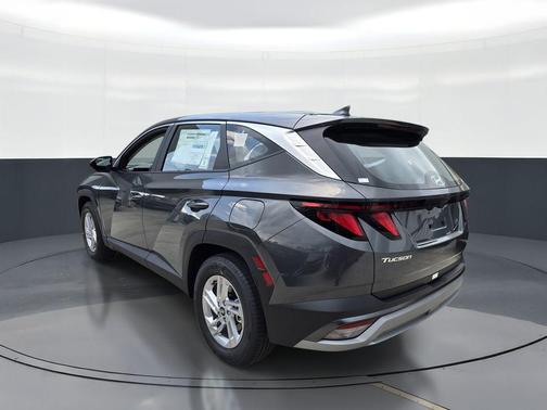 Ecotronic Gray 2026 Hyundai TUCSON SE