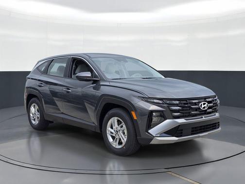 Ecotronic Gray 2026 Hyundai TUCSON SE