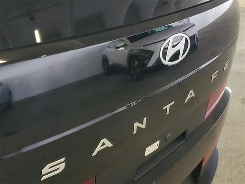 2025 Hyundai SANTA FE SEL 2.4