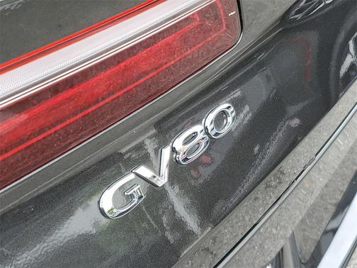 2024 Genesis GV80 2.5T