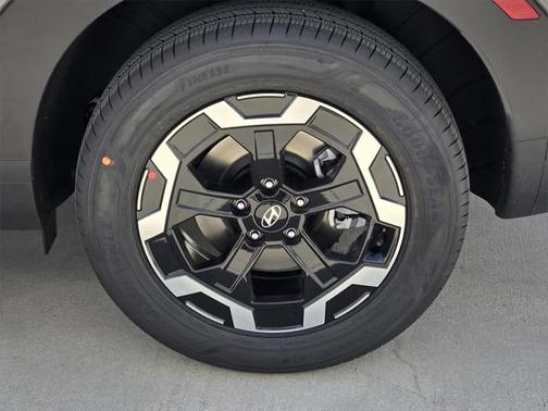 2025 Hyundai SANTA FE SE