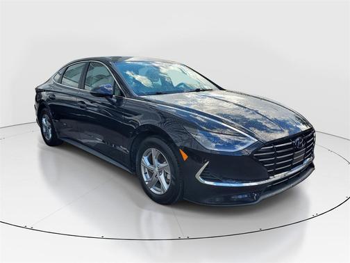 2023 Hyundai SONATA SE