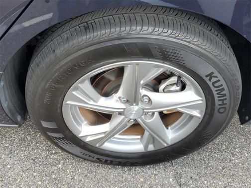 2023 Hyundai SONATA SE