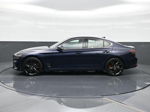 2023 Genesis G70 2.0T RWD