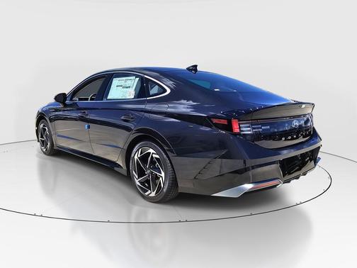 2026 Hyundai SONATA SEL