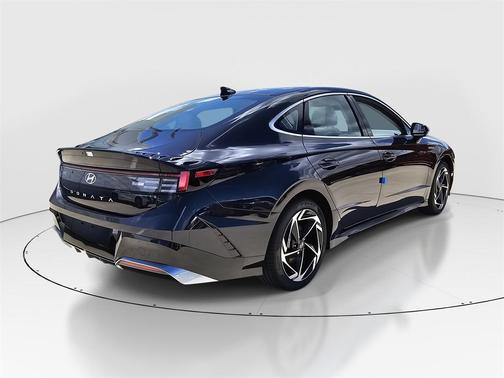 2026 Hyundai SONATA SEL