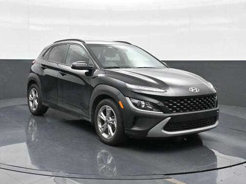 Abyss Black Pearl 2023 Hyundai KONA SEL
