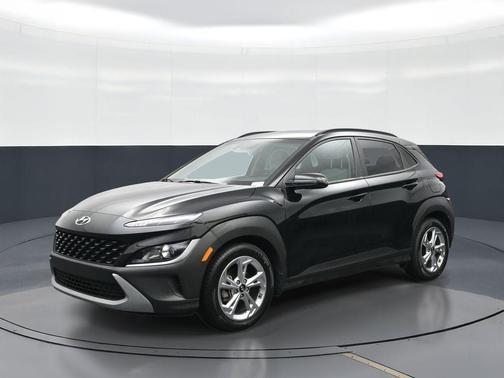 Abyss Black Pearl 2023 Hyundai KONA SEL