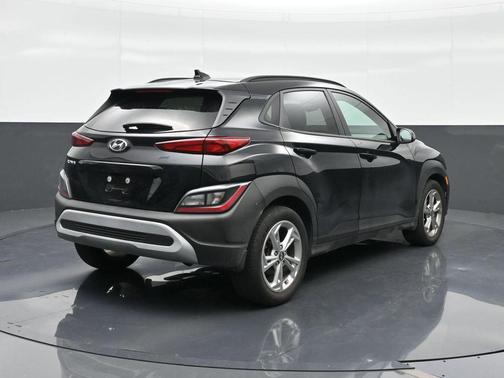 Abyss Black Pearl 2023 Hyundai KONA SEL
