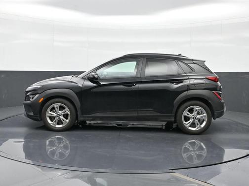 Abyss Black Pearl 2023 Hyundai KONA SEL