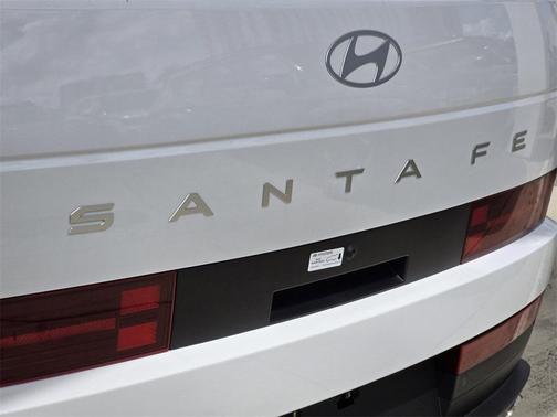 2026 Hyundai SANTA FE SEL 2.4