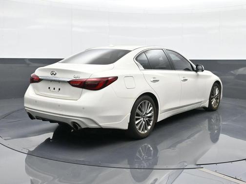 Pure White 2023 INFINITI Q50 3.0t LUXE