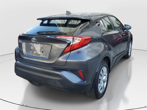 2020 Toyota C-HR LE