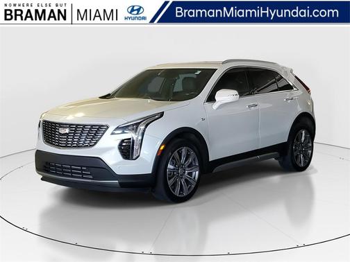 2023 Cadillac XT4 Premium Luxury