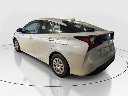 2021 Toyota Prius XLE