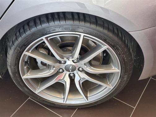 2022 Genesis G70 3.3T RWD