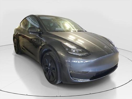 2025 Tesla Model Y Long Range Dual Motor All-Wheel Drive