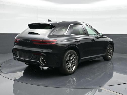 Vik Black 2024 Genesis GV70 2.5T