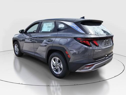 Ecotronic Gray 2026 Hyundai TUCSON SE