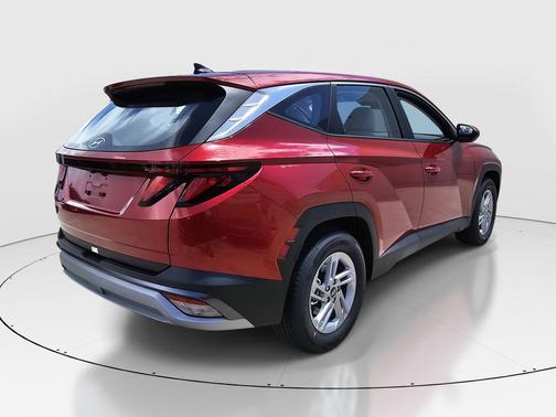 Ultimate Red 2026 Hyundai TUCSON SE