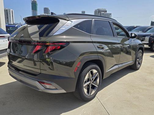 Rockwood Green 2026 Hyundai TUCSON SEL