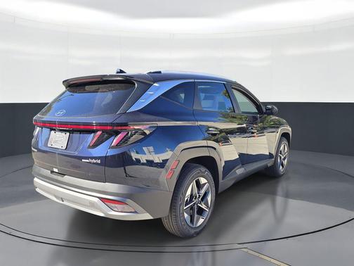 Deep Sea 2026 Hyundai TUCSON Hybrid SEL