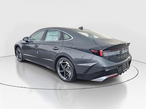 2026 Hyundai SONATA SEL