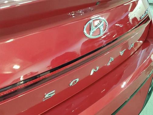 2020 Hyundai SONATA Limited