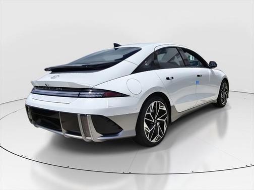 2025 Hyundai IONIQ 6 Limited