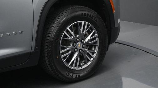 Sterling Gray Metallic 2025 Chevrolet Traverse LT
