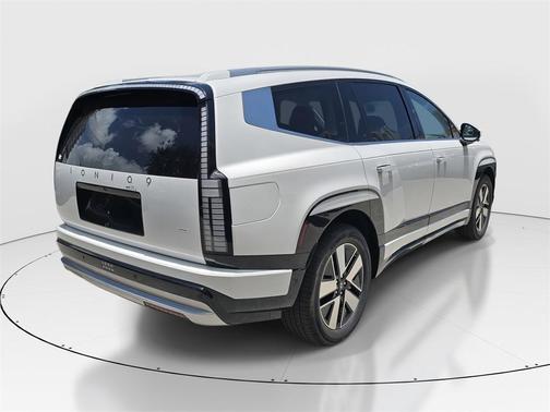 2026 Hyundai IONIQ 9 SEL