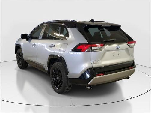 2023 Toyota RAV4 Hybrid SE