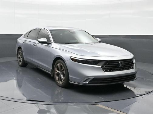 Lunar Silver Metallic 2023 Honda Accord EX