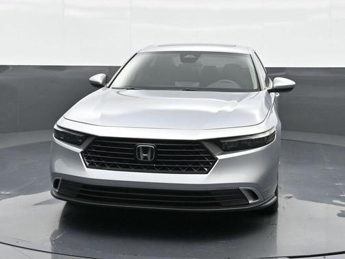 Lunar Silver Metallic 2023 Honda Accord EX