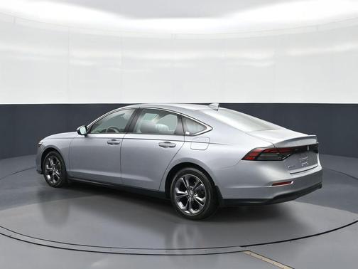Lunar Silver Metallic 2023 Honda Accord EX