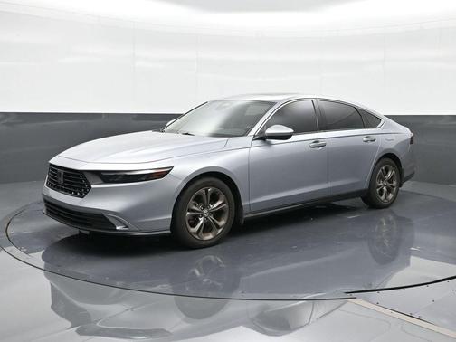Lunar Silver Metallic 2023 Honda Accord EX