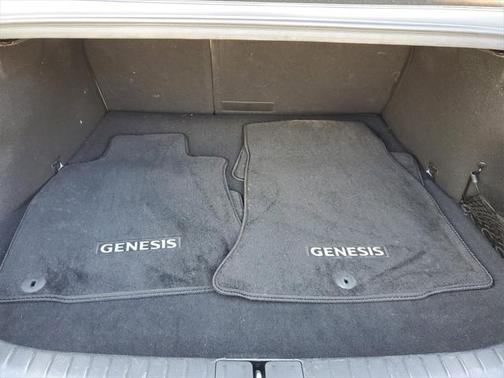 2024 Genesis G70 2.5T RWD