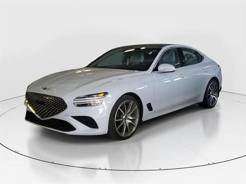 2022 Genesis G70 2.0T RWD