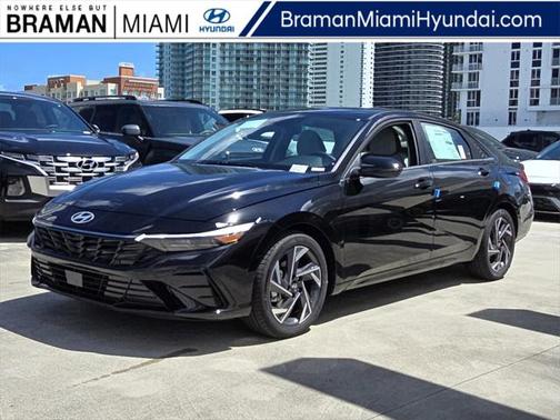 2025 Hyundai ELANTRA Limited