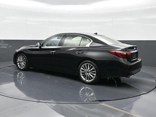 Black Obsidian 2023 INFINITI Q50 3.0t LUXE