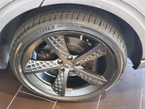 2023 Genesis GV70 2.5T AWD