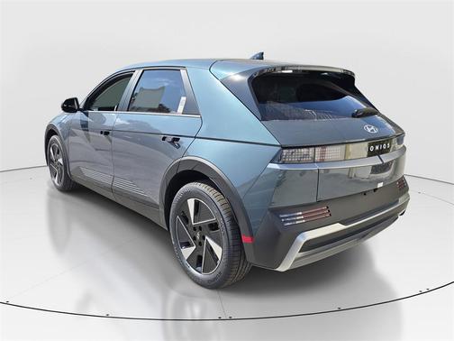 2026 Hyundai IONIQ 5 SE