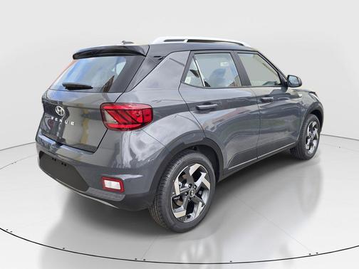 Ecotronic Gray w/Black Roof 2026 Hyundai VENUE SEL w/Two-Tone Roof