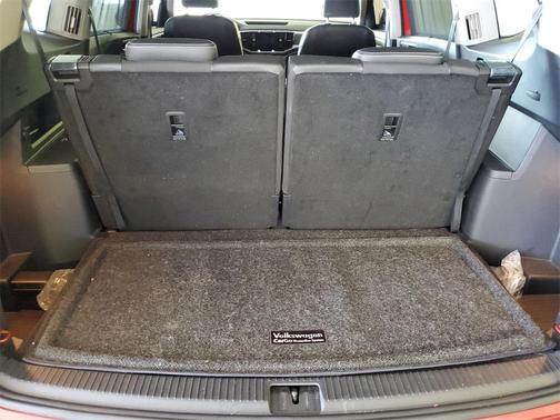 2022 Volkswagen Atlas 3.6L SE w/Technology