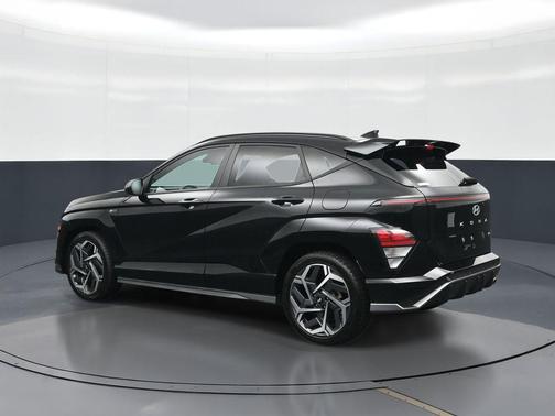 Abyss Black Pearl 2024 Hyundai KONA N Line