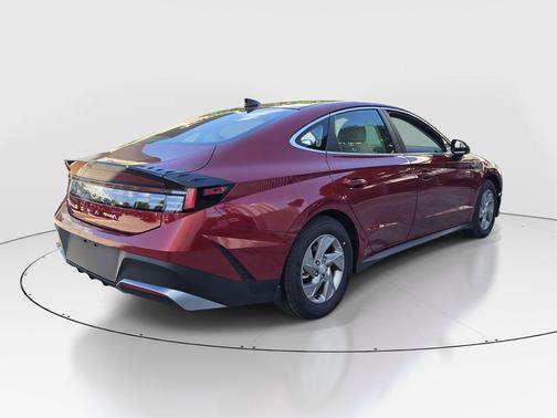 Ultimate red 2026 Hyundai SONATA SE