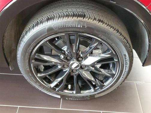 2025 Cadillac XT4 Sport